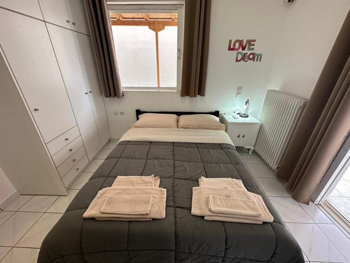 La Vita Apartments-Near Airport & Sea Ártemida Kültér fotó