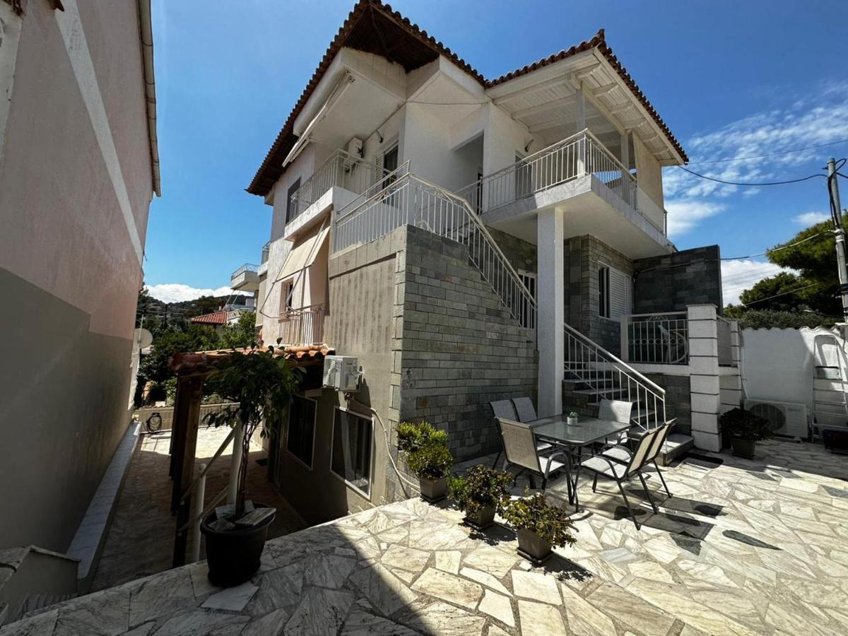 La Vita Apartments-Near Airport & Sea Ártemida Kültér fotó