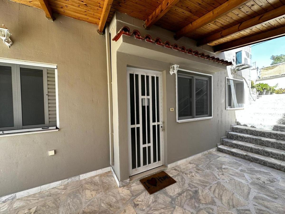 La Vita Apartments-Near Airport & Sea Ártemida Kültér fotó