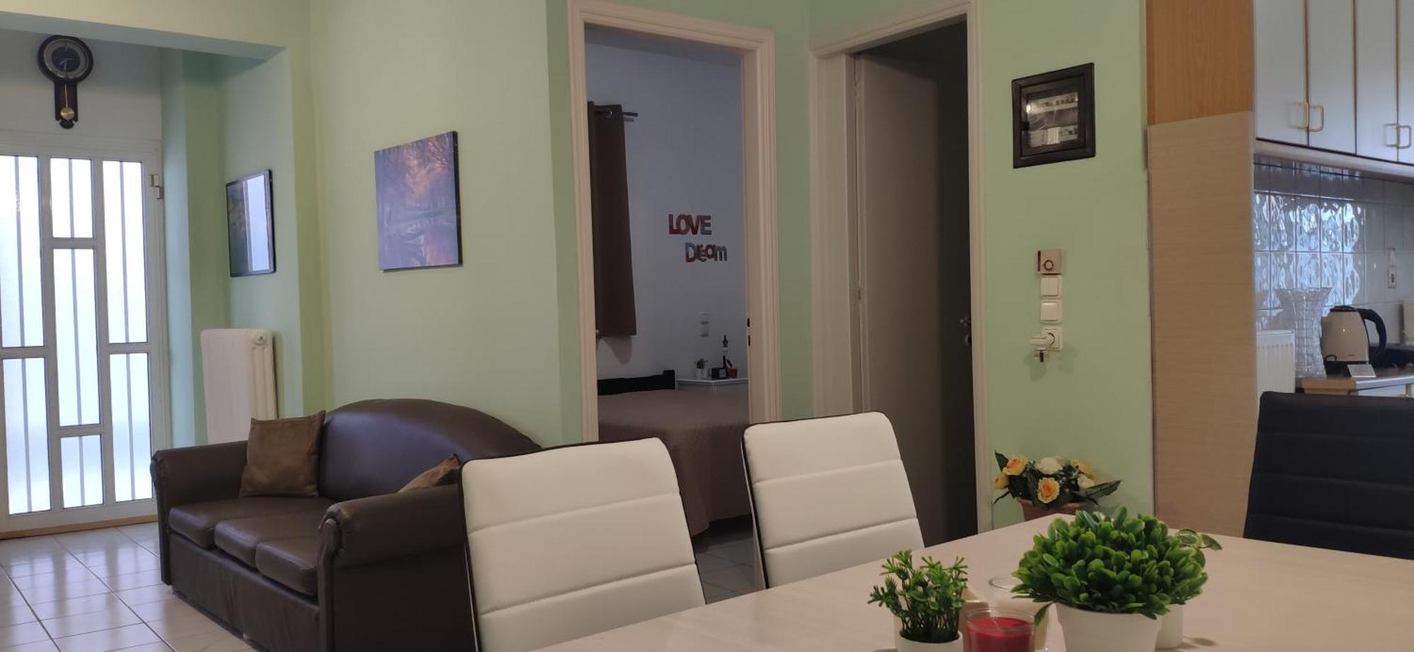 La Vita Apartments-Near Airport & Sea Ártemida Szoba fotó
